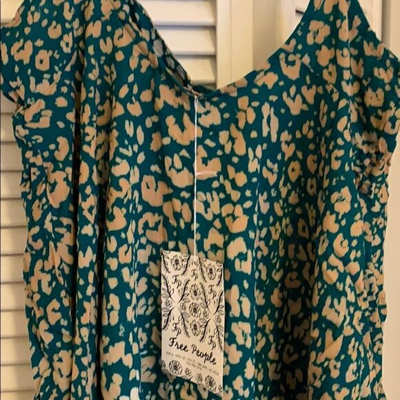 FREE People WHISPER tunic - Picture 7 of 8